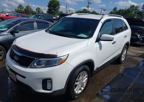 2015 Kia Sorento Lx z USA, uszkodzony, nr VIN 5XYKTDA6XFG551064